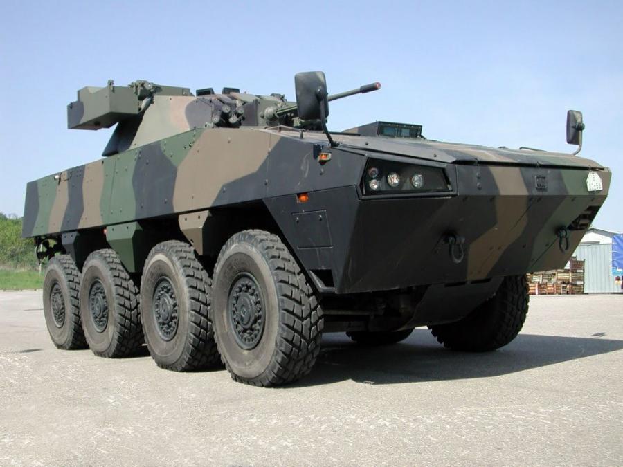  Patria AMV 8x8 with Oto Melara Hitfist 2004 года  (фото 1 из 5)